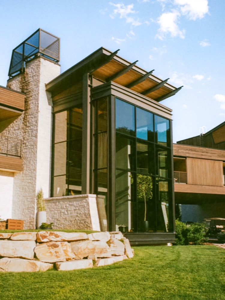 lodge at blue sky on 35mm
